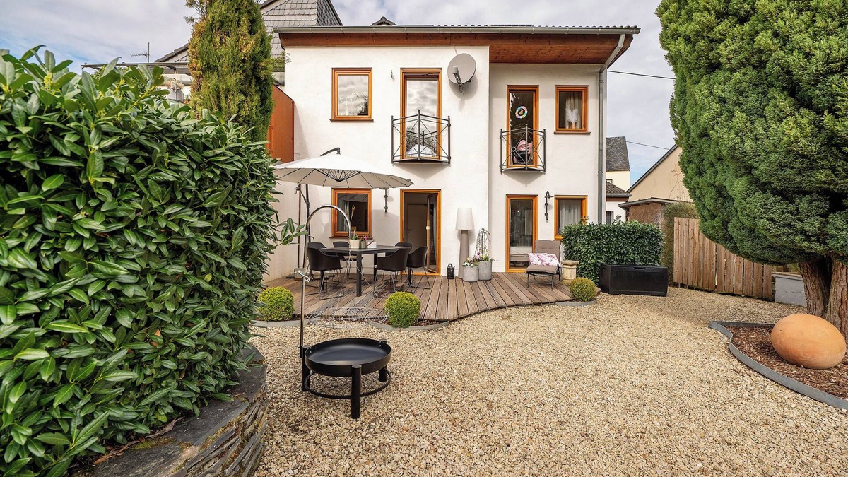 Longkamp Apartment | Apartment 'Casa Schneck' with Private Terrace and Wi-Fi