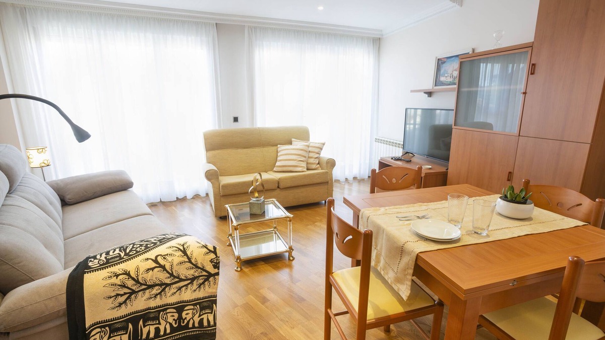 Isla de Arosa Apartment | Apartment Center 2 Ports