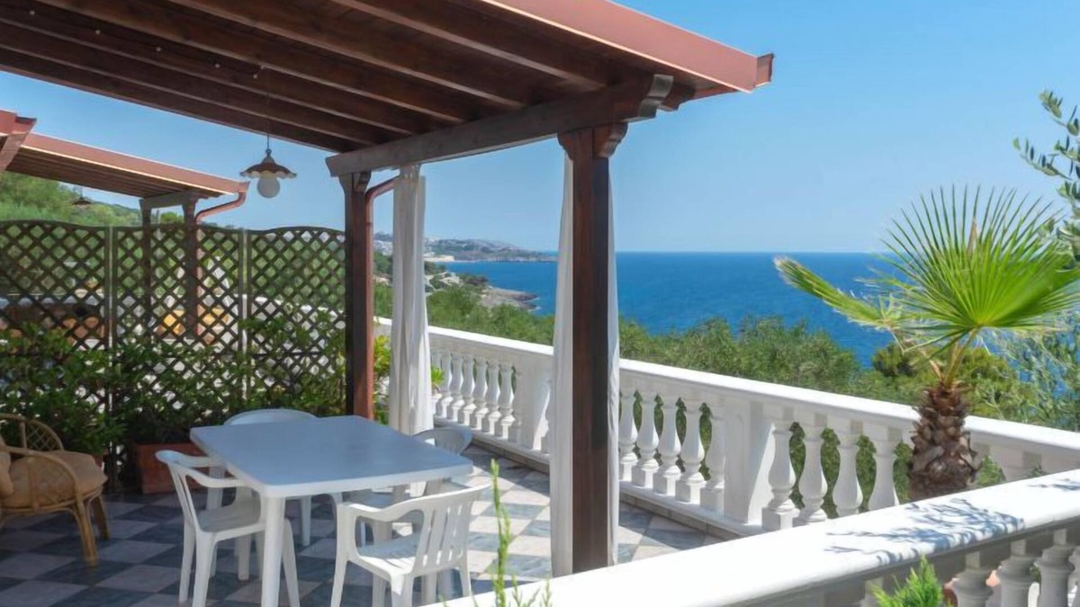 Marina di Andrano Apartment | Apartment Cicala by Interhome