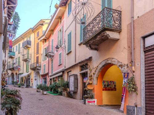Luino Apartment | Apartment Claudio by Interhome