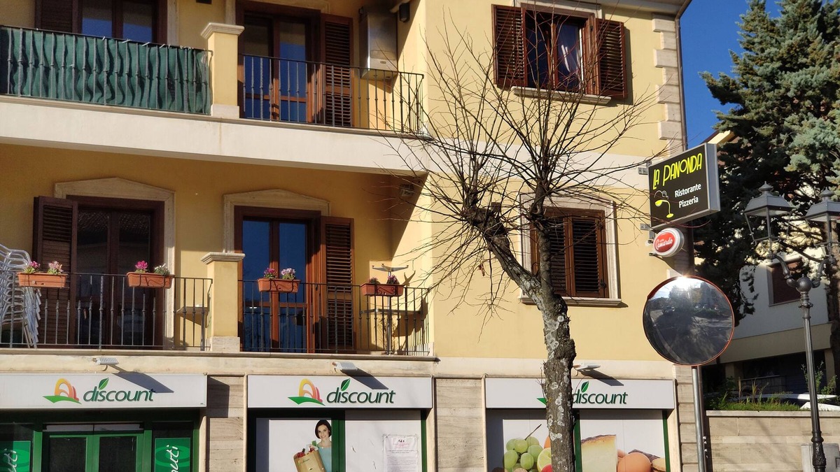 Agnone Apartment | Apartment "CODONORAO" - BALCONY view 'DRESSED