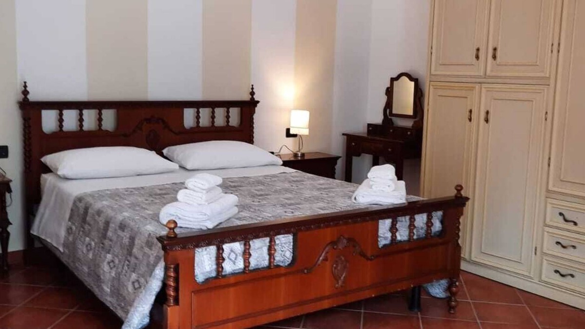 Vezzano Ligure Apartment | Apartment convenient to Lerici and 5 Terre
