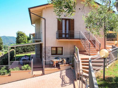 Santa Lucia Apartment | Apartment Cristina-1 by Interhome