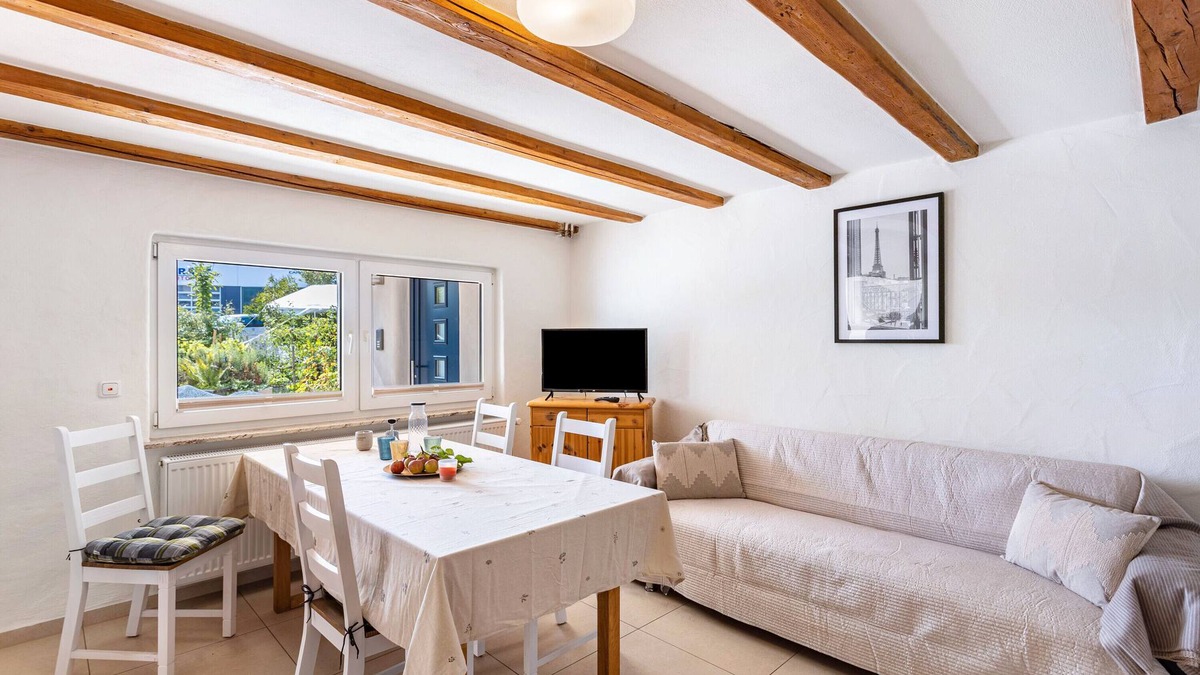 Korbach Apartment | Apartment 'Darija' with Private Terrace and Wi-Fi