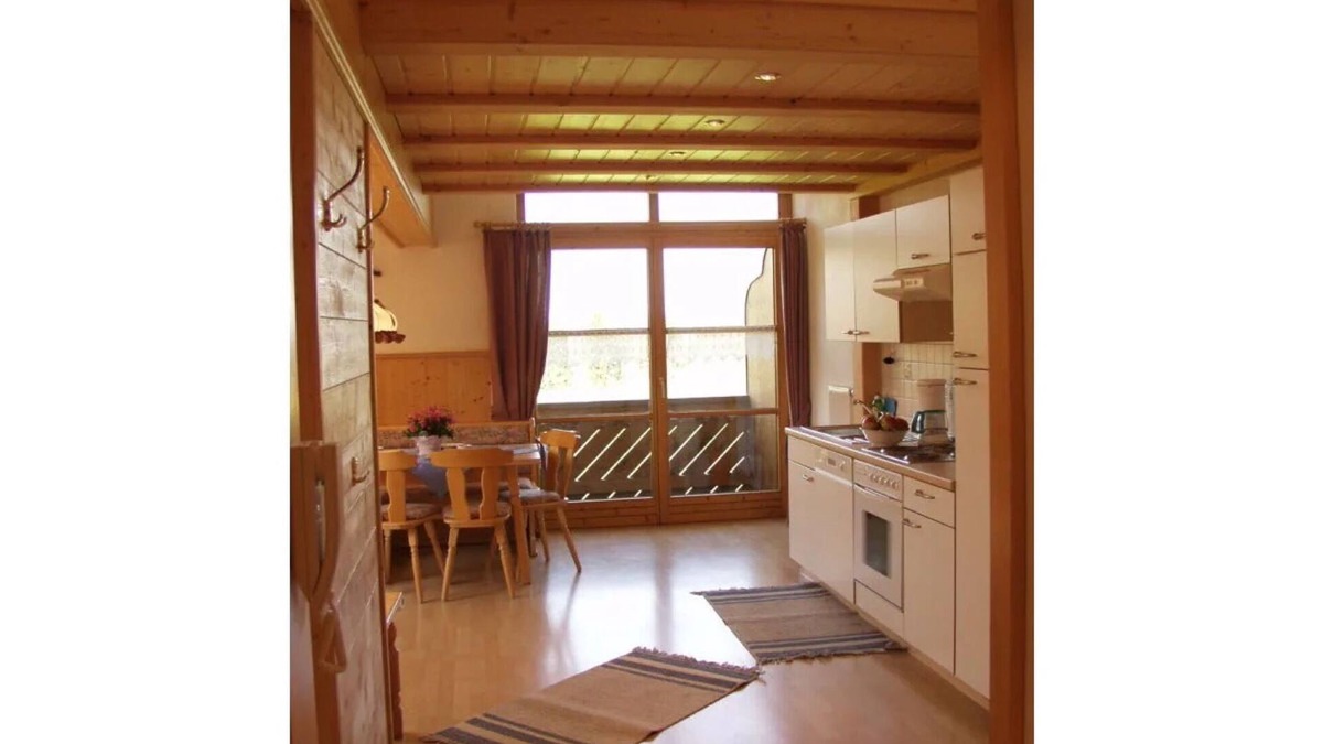 Ettensberg Apartment | Apartment 'Eiche' with Mountain View, Shared Terrace and Wi-Fi