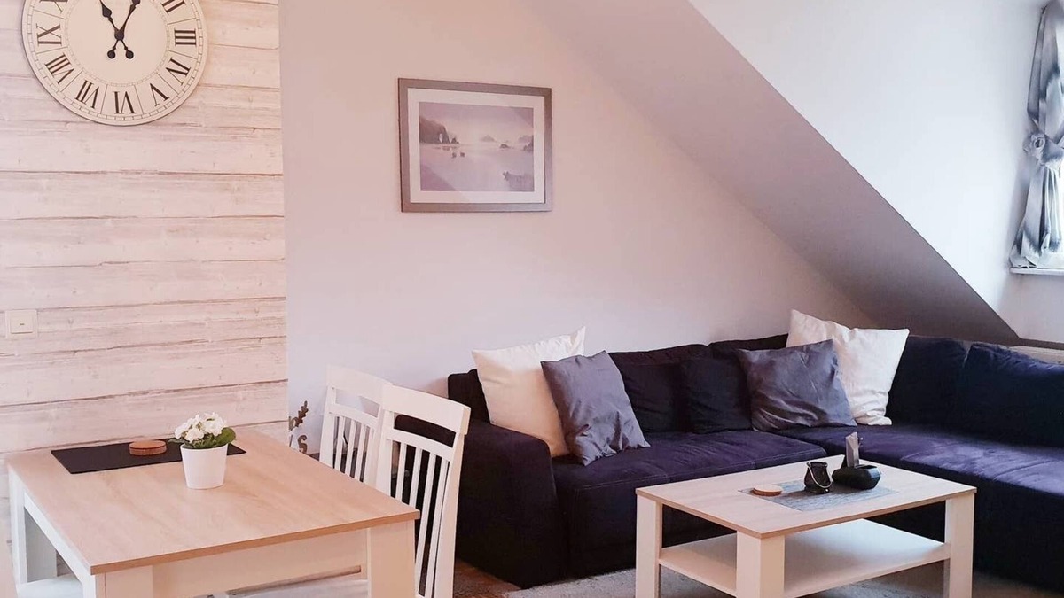 Schondorf am Ammersee Apartment | Apartment in a great location with a beautiful balcony, close to Ammersee