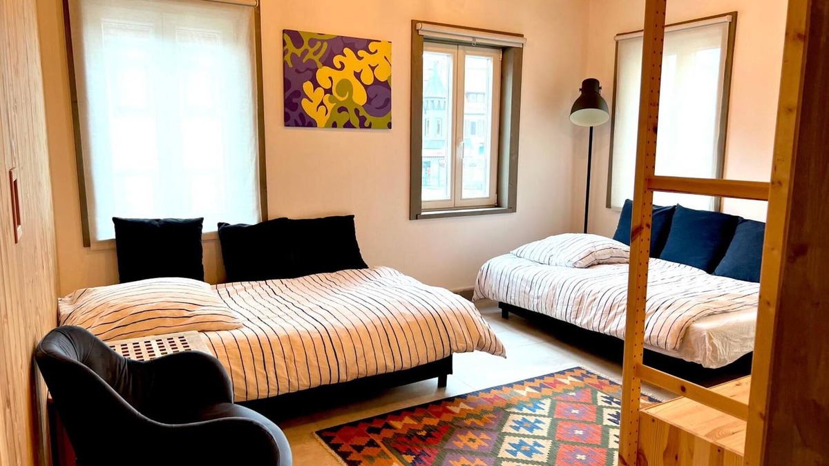 Sulzbach an der Murr Apartment | Apartment 'Blaue Wohnung - Goldenes-Häusle' with Private Terrace and Wi-Fi