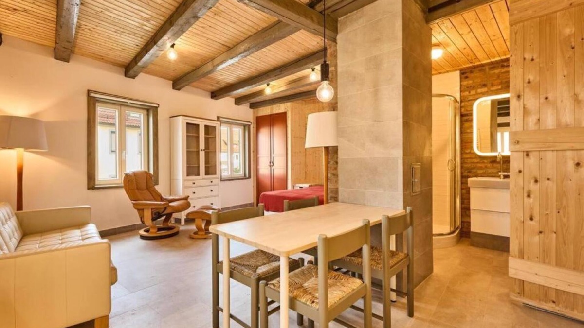 Sulzbach an der Murr Apartment | Apartment 'Rote Wohnung - Goldenes-Häusle' with Wi-Fi