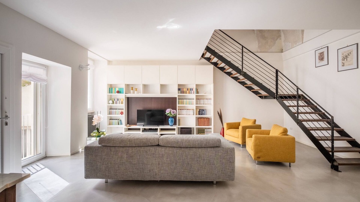 Galatina Historic Centre Apartment | Apartment 'Dell'Arco' with Wi-Fi and Air Conditioning