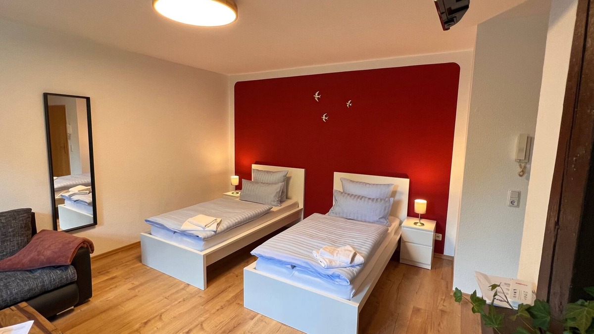 Wurzen Apartment | Apartment-Deluxe-Private Bathroom-Woodland view-König Georg 2