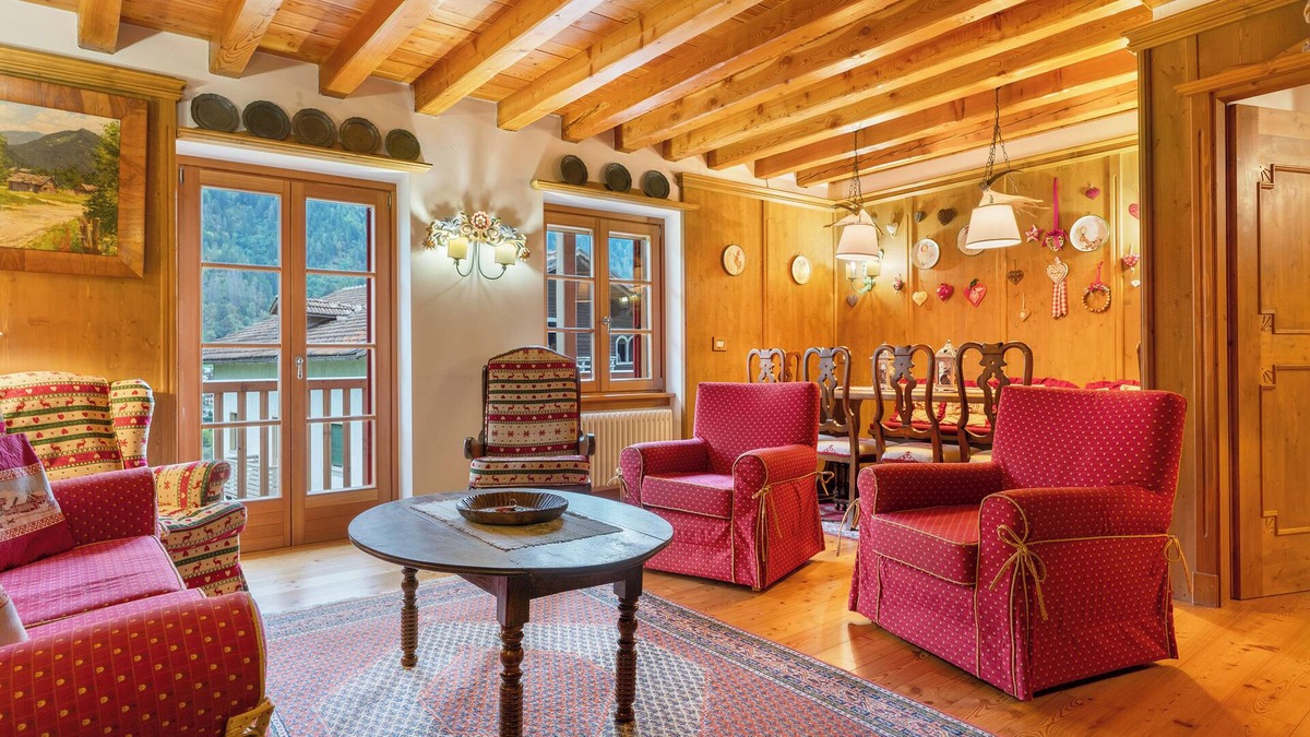 Bocenago Apartment | Apartment 'Dolomiti Deluxe - Bocenago' with Mountain View, Balcony and Wi-Fi