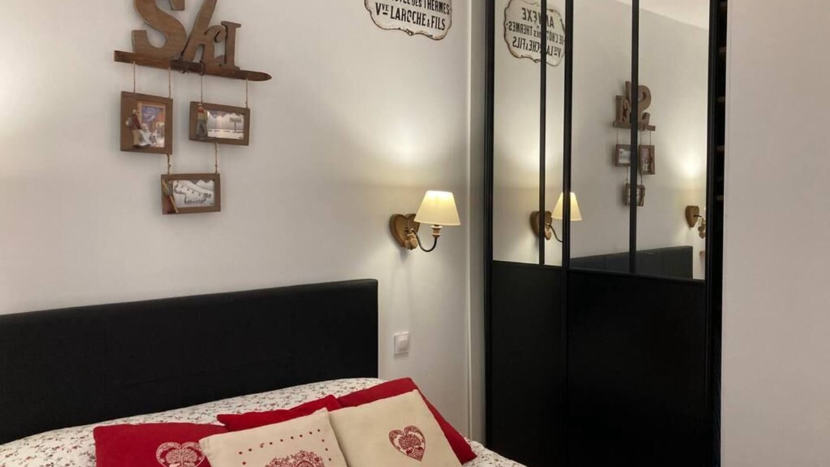 Mont-Dore Apartment | Apartment DRC heart comfort station, WIFI, free parking 15 meters