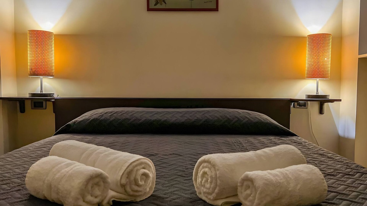 Pegli Apartment | Apartment 'Due Passi Dal Mare - Pegli' with Balcony and Wi-Fi