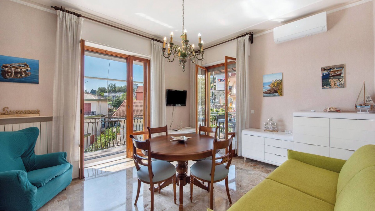 Varazze Apartment | Apartment 'Due Passi Dal Mare Tra Gli Ulivi' with Sea View, Wi-Fi and Air Conditioning