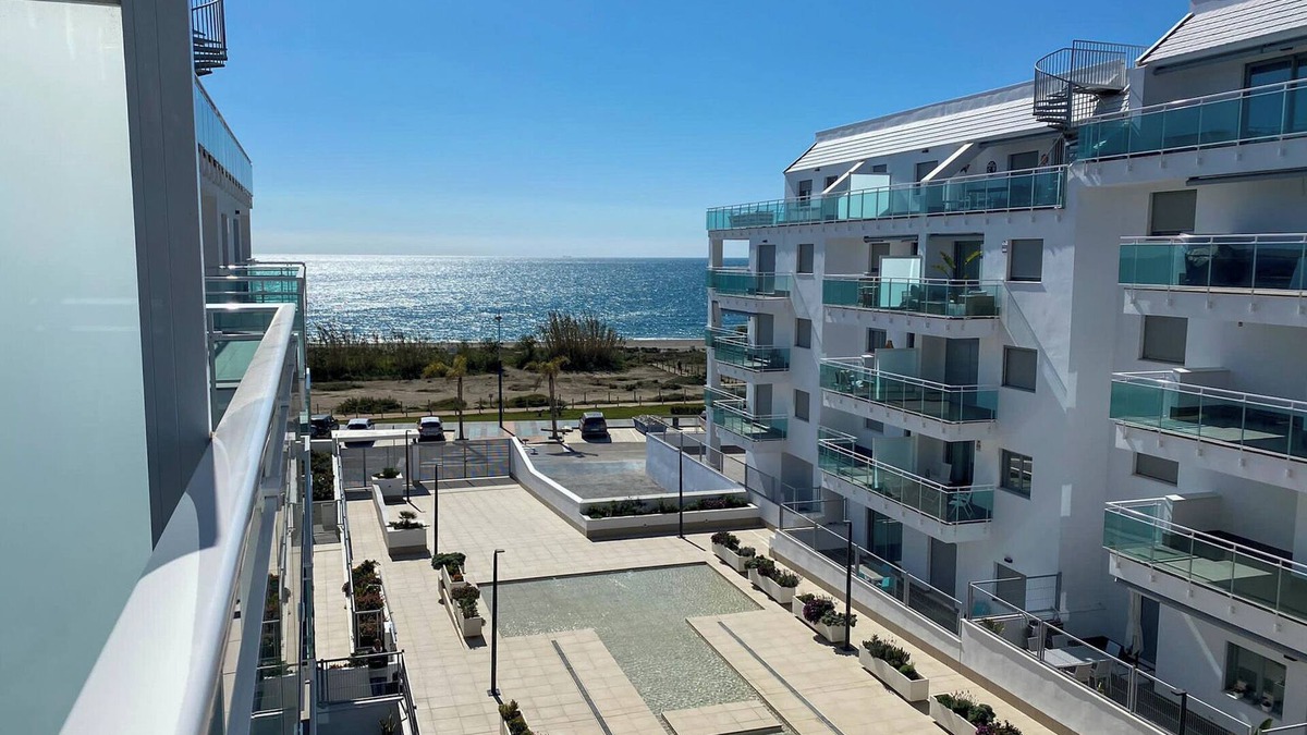 El Morche Apartment | Apartment "Dunas de Marivillas" with Sea View, Shared Pool & Wi-Fi