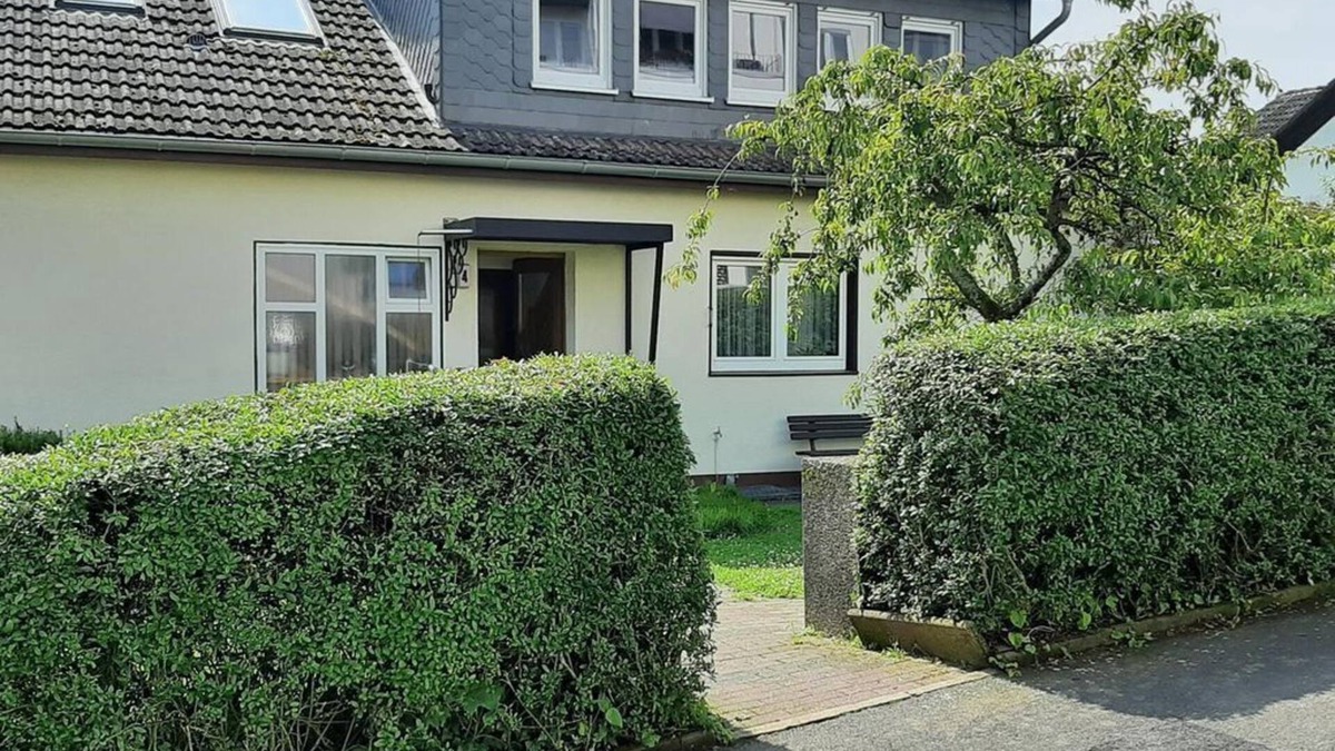 Marburg Apartment | Apartment Eckhardt - quiet apartment (42 sqm) with forest view