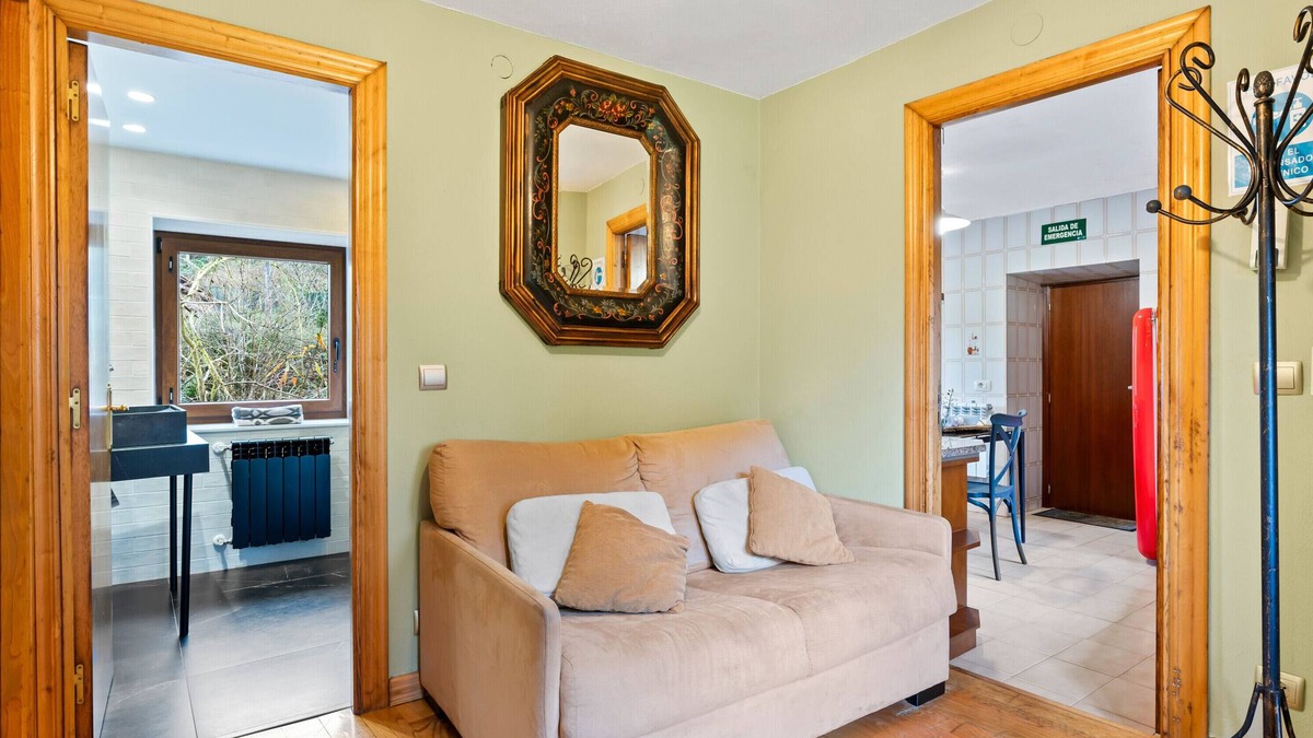 Sandiche Apartment | Apartment 'El Bosque' with Mountain Views