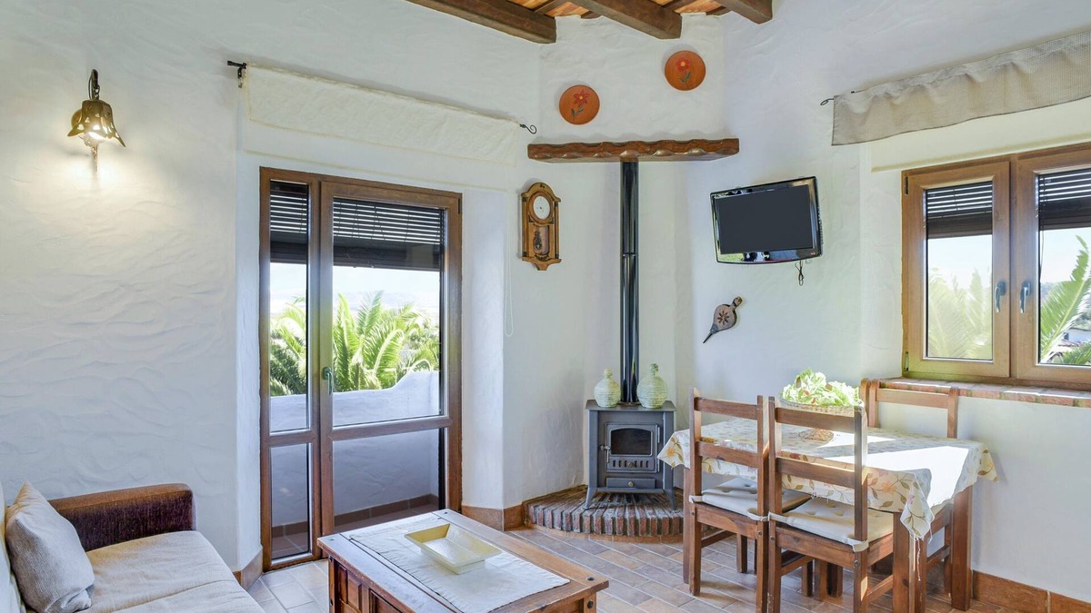 Barbate Apartment | Apartment "El Manzano" in Residence "Apartamentos Rurales la Cartuja" with Pool