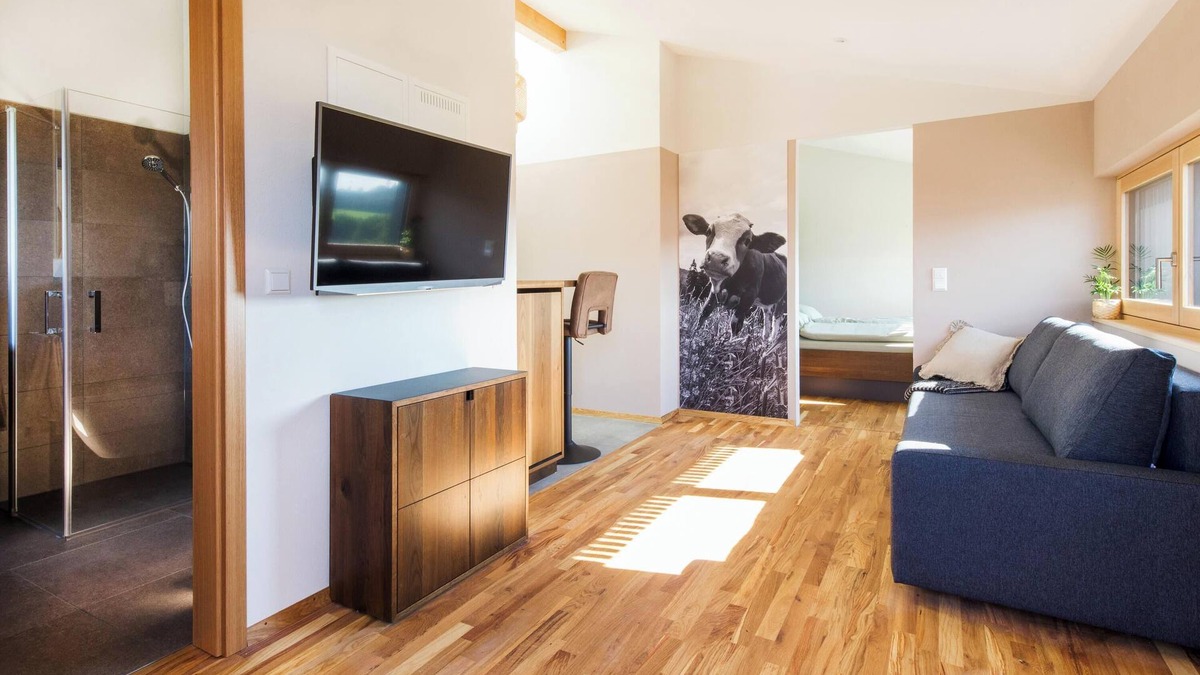 Neukirch Apartment | Apartment "Elfriede" with Terrace, Garden & Wi-Fi