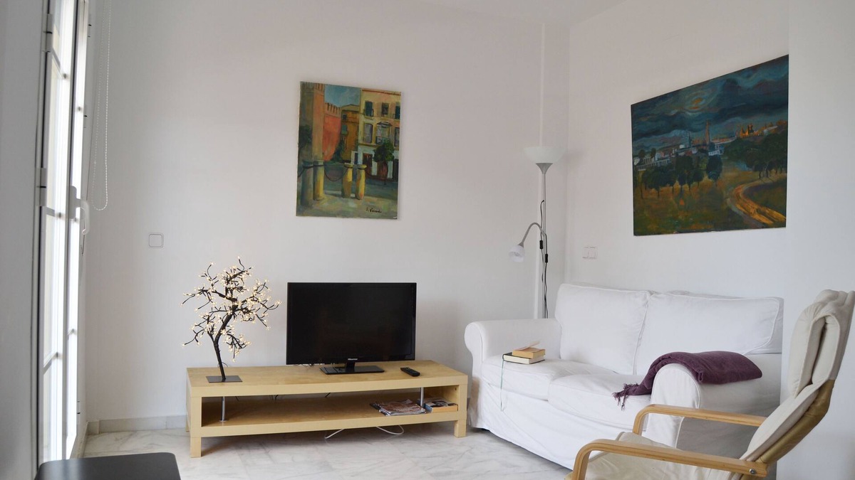 Sanlucar de Barrameda Apartment | Apartment with POOL, TERRACE, A/C, WIFI and PARKING in the center.