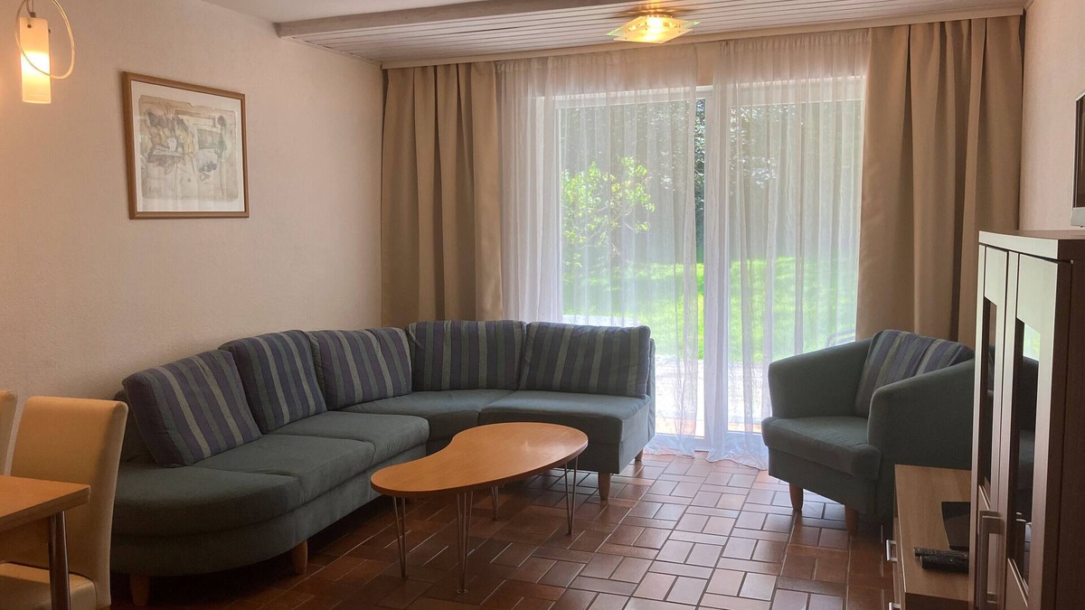 Allagen Apartment | Apartment 'Für Bis Zu 4 Personen' with Private Terrace, Shared Garden and Wi-Fi