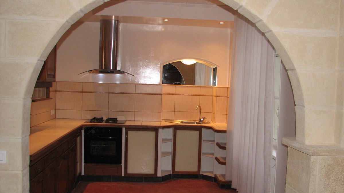 Athis-Mons Apartment | Apartment F2 standing in an old farm. Completely renovated. Very calm.