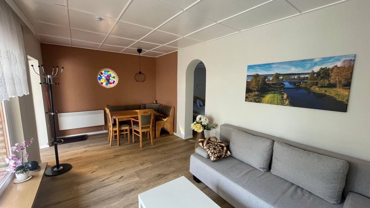 Matzlow-Garwitz Apartment | Apartment 'Familie Eggert' with Private Terrace, Private Garden and Wi-Fi
