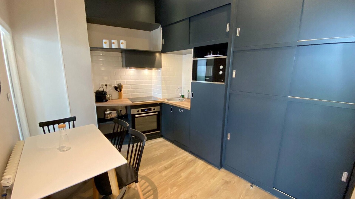 Limoges Apartment | Apartment-Family-Ensuite with Shower-Courtyard view-Appartement plain pied