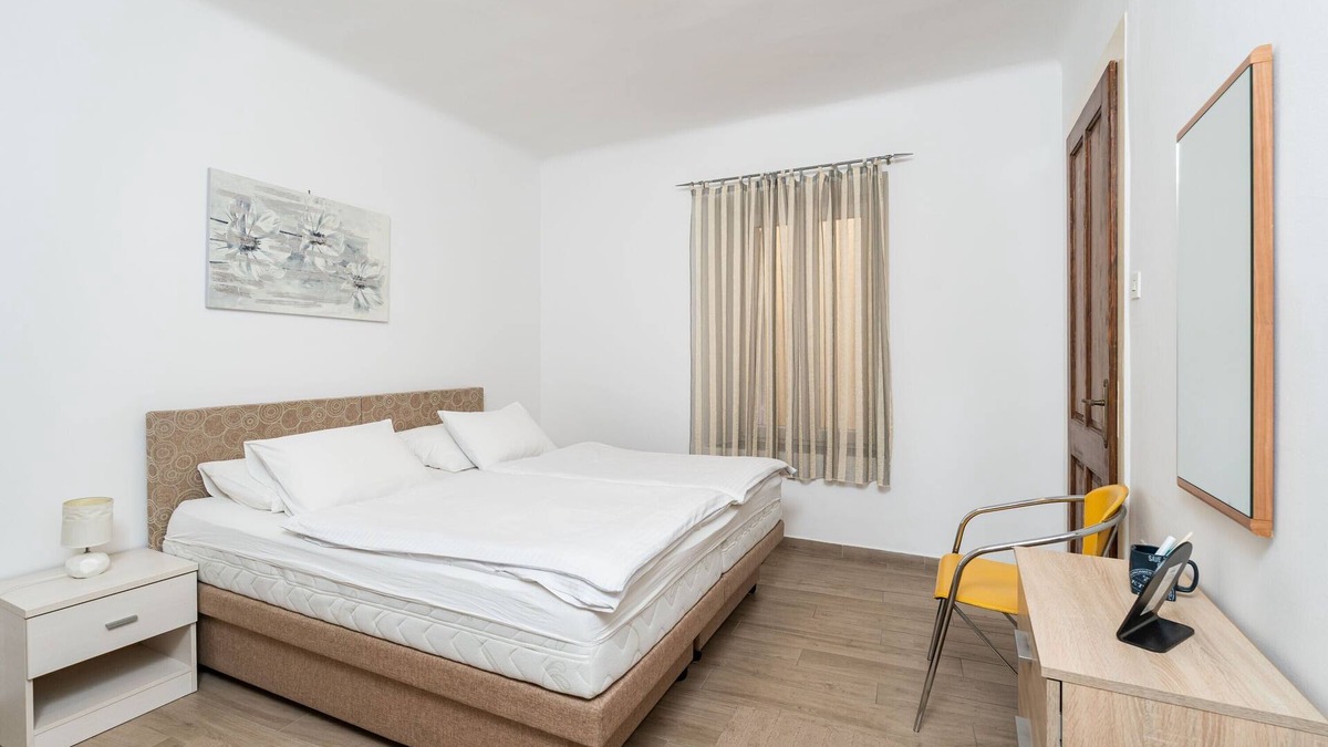 Gruz Apartment | Apartment Family Tokić - One Bedroom Apartment with Terrace