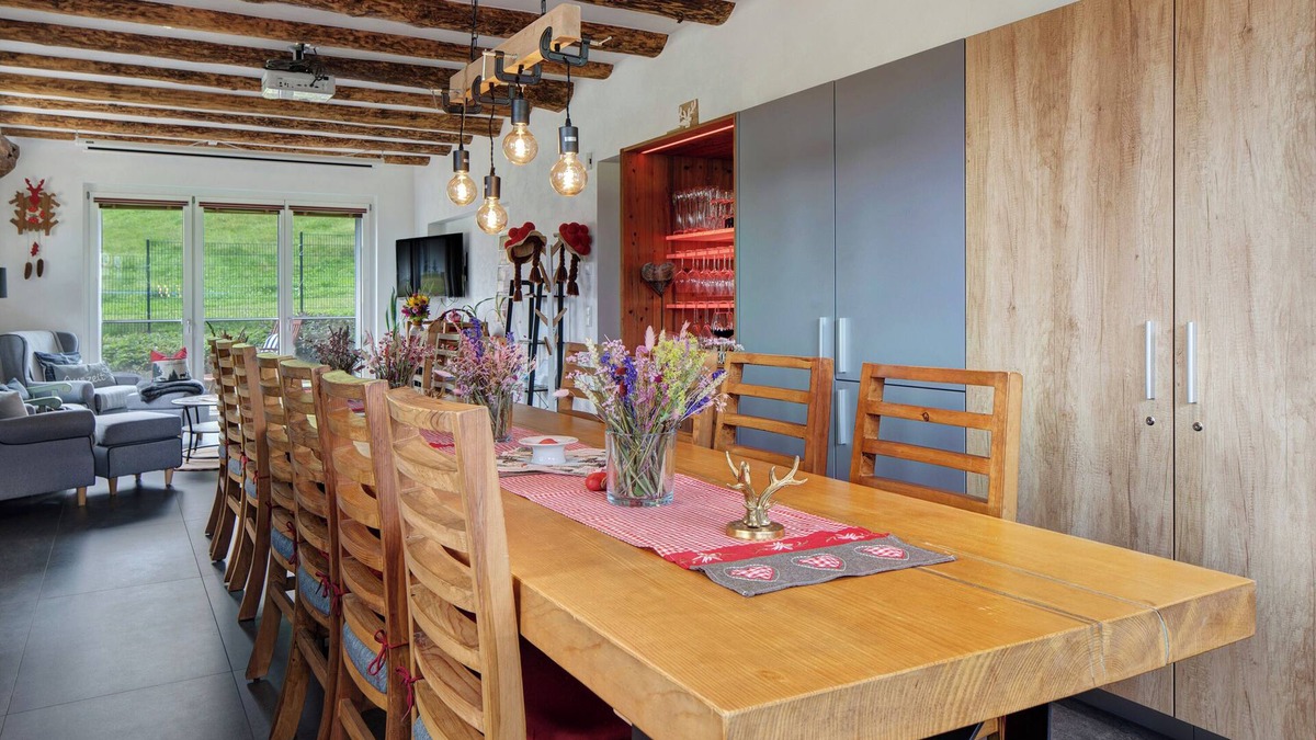 Hofsgrund Apartment | Apartment 'Fewo Schwarzwaldflair Mit Eventraum' with Private Terrace and Wi-Fi