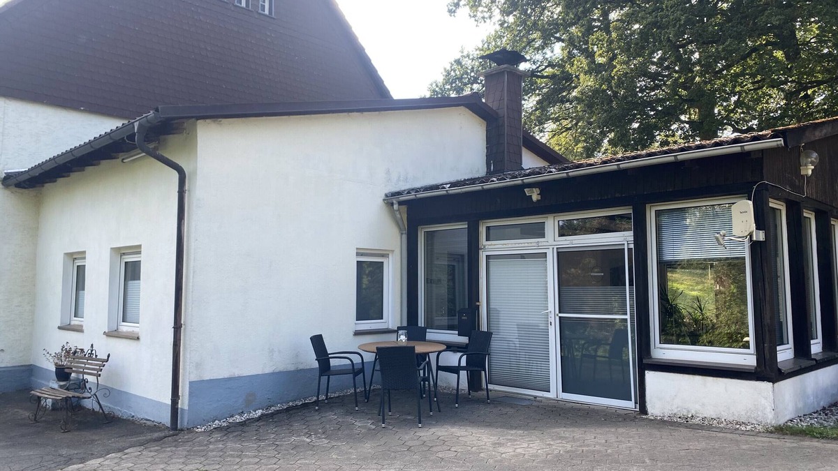 Meinerzhagen Apartment | Apartment 'Ferienwohnung Ebbebach' with Private Terrace