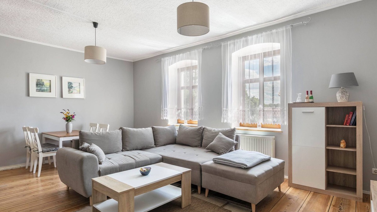 Klosterheide Apartment | Apartment 'Ferienwohnung Mit Großem Garten' with Shared Terrace, Shared Garden and Wi-Fi