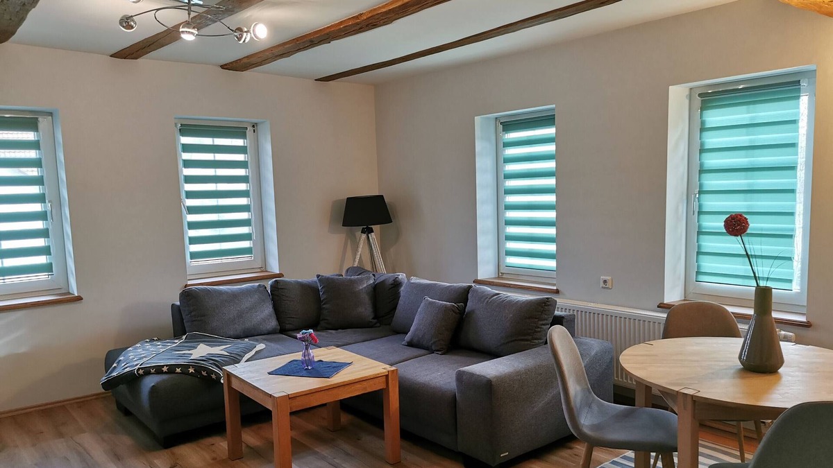Rotenburg an der Fulda Apartment | Apartment 'Ferienwohnung Haseltal' with Shared Garden, Balcony and Wi-Fi