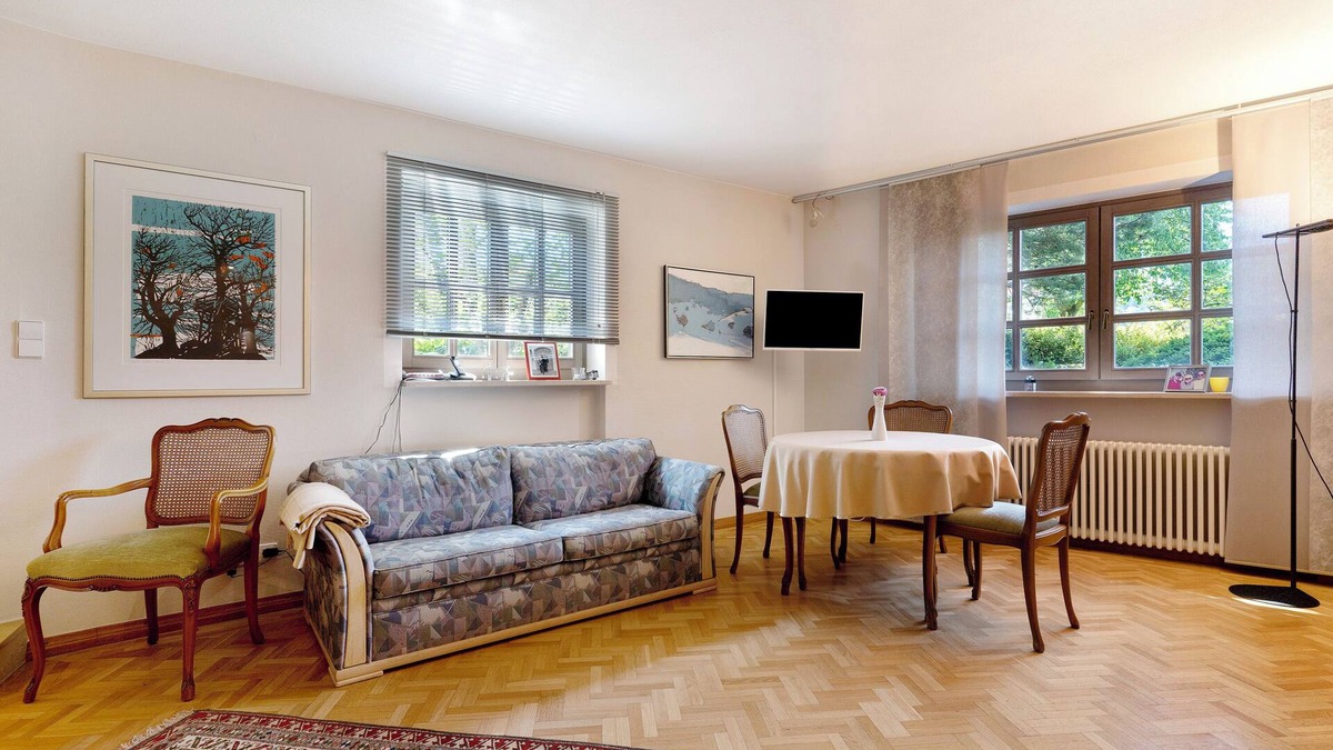 Durbach Apartment | Apartment 'Ferienwohnung Schmid' with Mountain View, Private Terrace and Wi-Fi