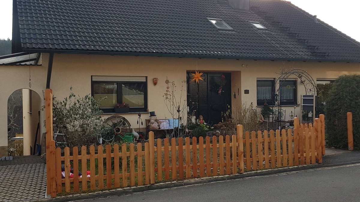 Eltmann Apartment | Apartment 'Ferienwohnung Karin' with Shared Garden, Balcony and Wi-Fi