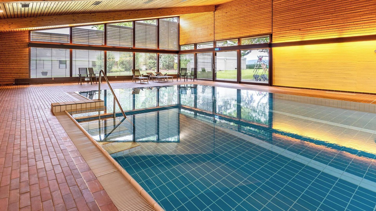 Reichenau Apartment | 'Apartment Fetscher 1' close to the Lake with Shared Pool & Wi-Fi