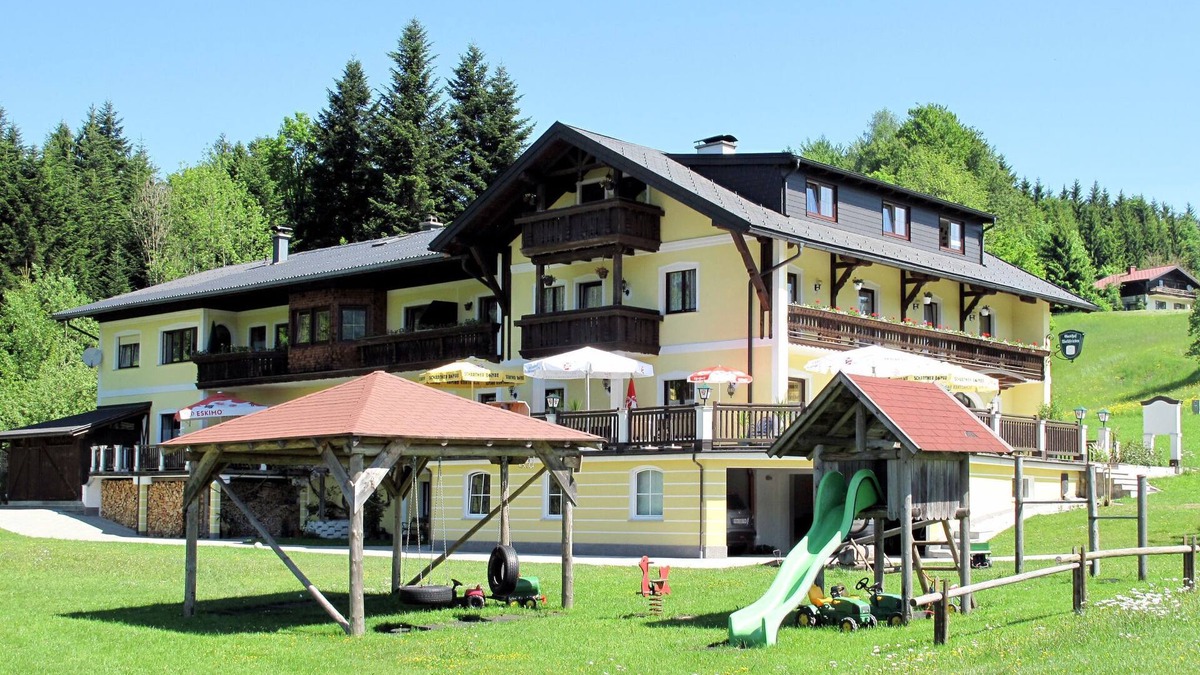 Oberwang Apartment | Apartment Fichte by Interhome