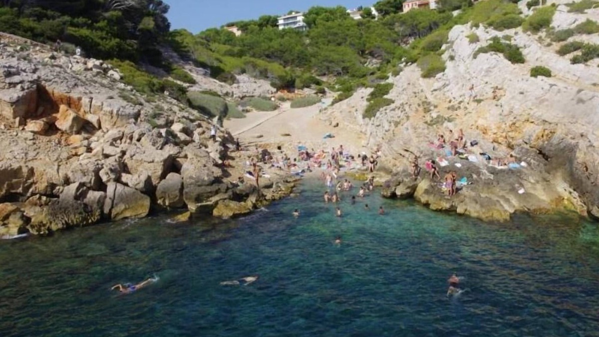 Saint-Cyr-sur-Mer Villa | Apartment/flat - ST CYR SUR MER