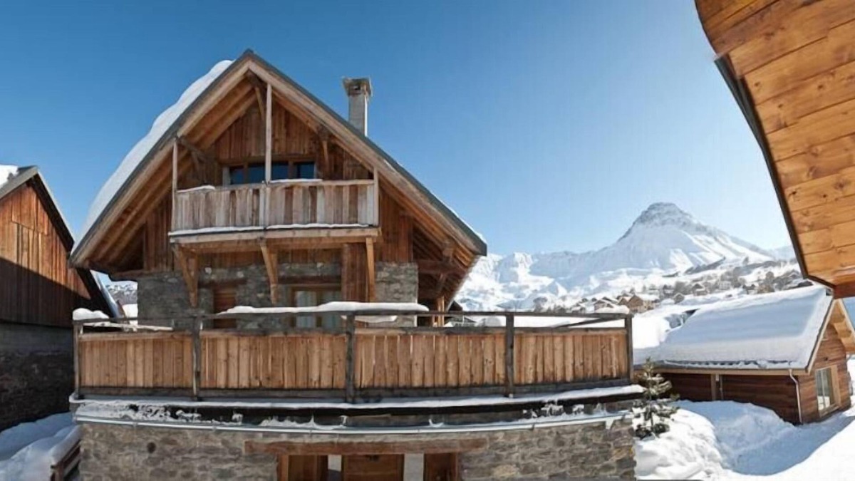 Albiez-le-Vieux Ski Chalet | apartment/ flat - 4 rooms - 11 persons