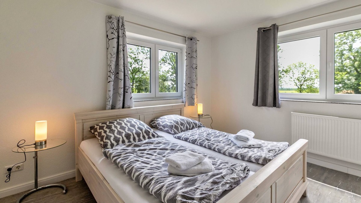 Neugalmsbull Apartment | Apartment 'Föhr' with Shared Garden and Wi-Fi