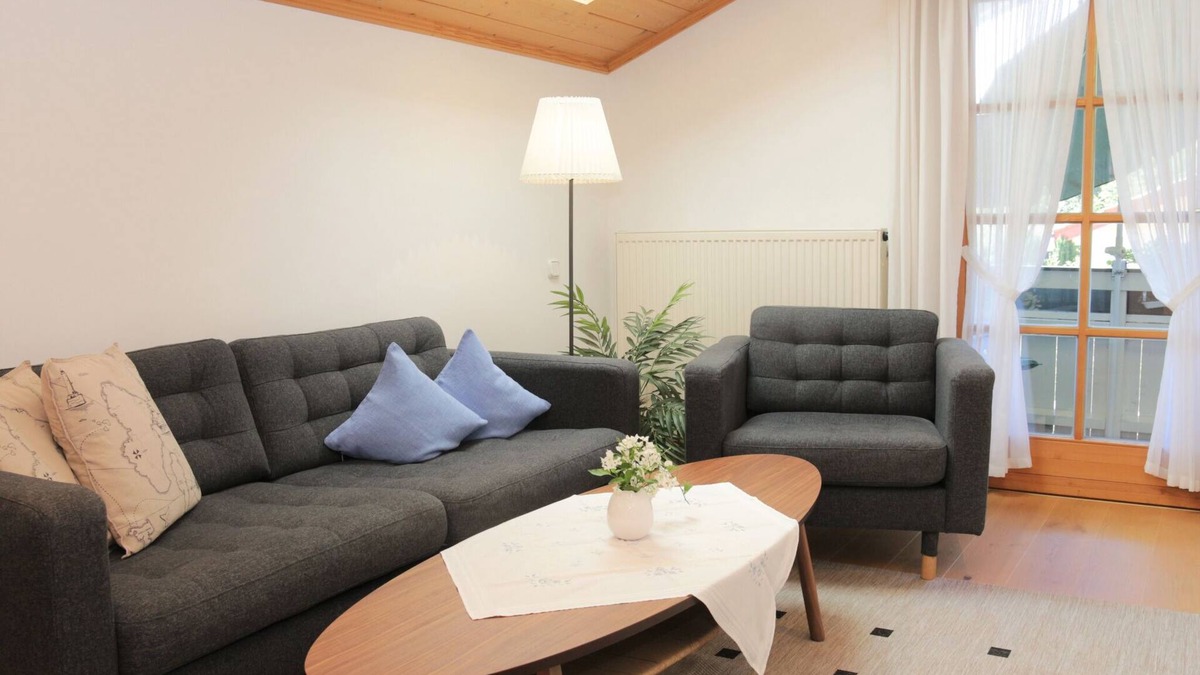 Kreuzfeld Apartment | Apartment for 2 persons with balcony, 70m², kitchen, living room, bedroom
