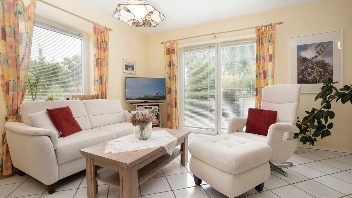 Malente Apartment | Apartment for 3 guests with 56m² in Malente (287667)