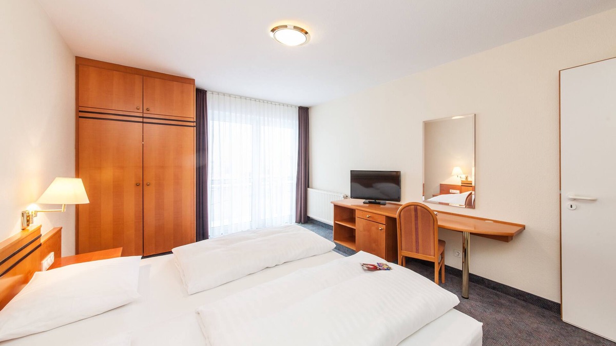 Suedwest Apartment | Apartment for 4 guests with 50m² in Leipzig (157948)