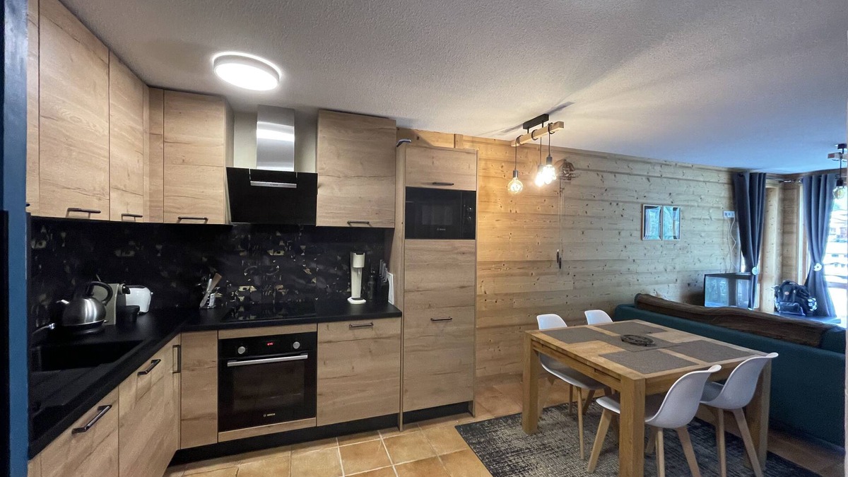 Lanslevillard Apartment | Apartment for 4 people on the slopes