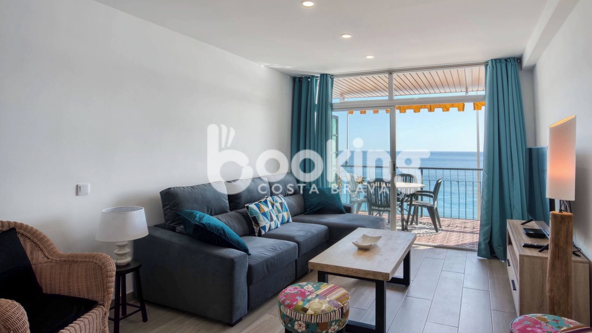 Platja d'Aro Apartment | APARTMENT FOR 5 PEOPLE ON THE FRONT OF THE SEA