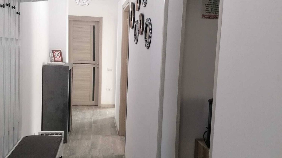 Constanta Apartment | Apartment for 6 people, at 5 minutes with car away from the beach