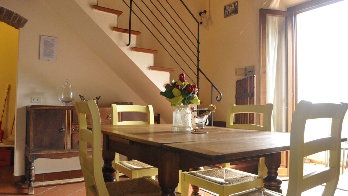 Iano Apartment | Apartment for 6 with 3 rooms near San Gimignano and Volterra.