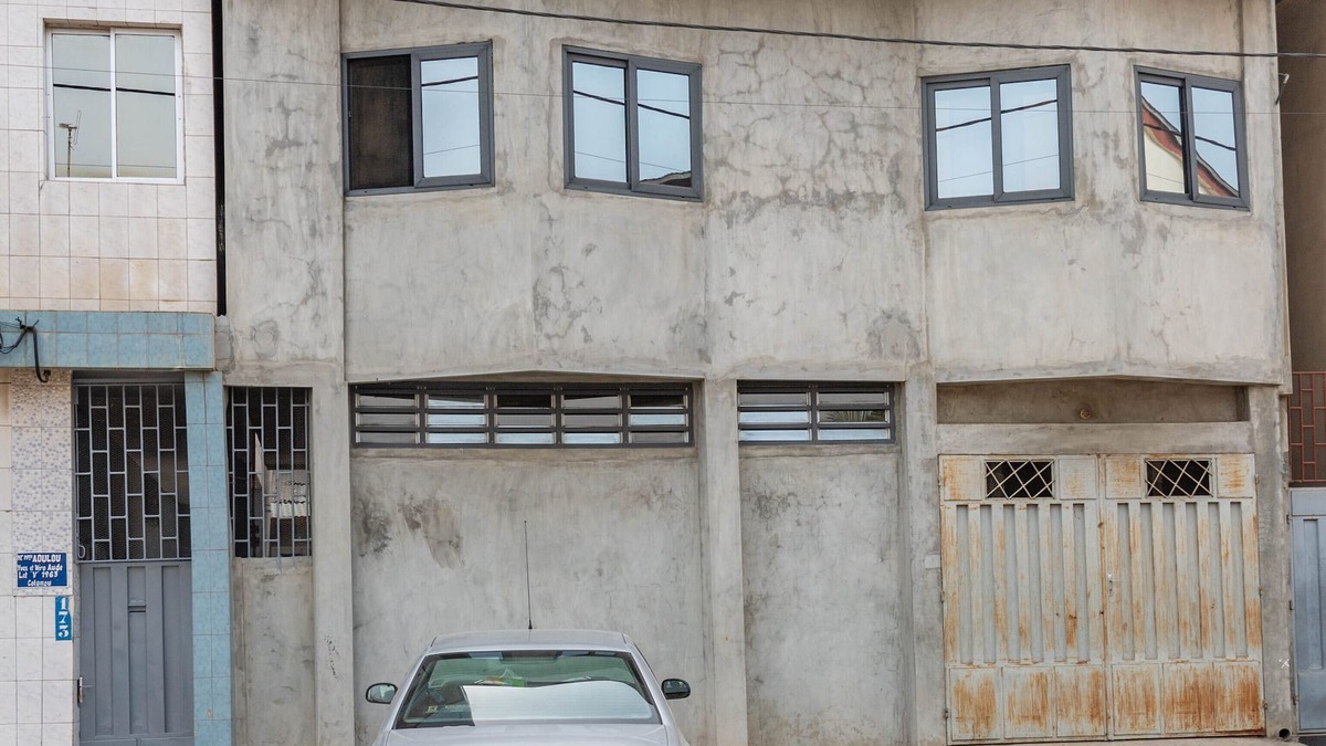 Littoral Department Apartment | Apartment for 7 people in a secure, well-lit area