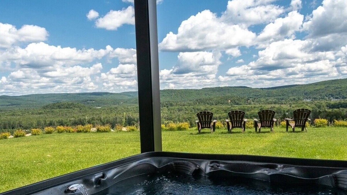 Matawinie Regional County Municipality Apartment | Apartment for 8 people