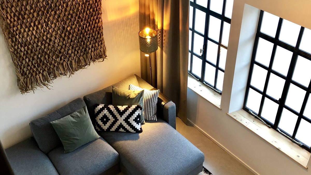 Heerlen Apartment | Apartment for two people in renovated former primary school with lovely garden.